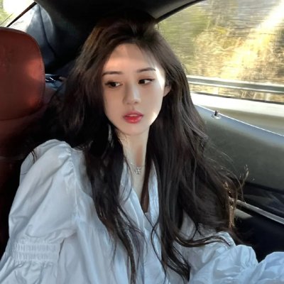 阿依达的救援行动 海报
